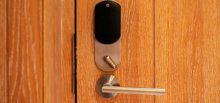 Automatic Locking Door Knob Rancho Murieta